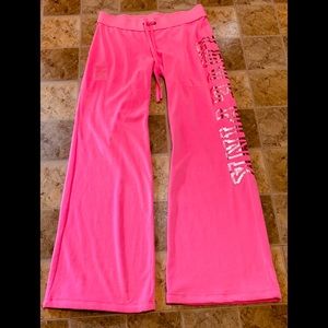 BRAND NEW! VICTORIA’S SECRET COMFY PANTS